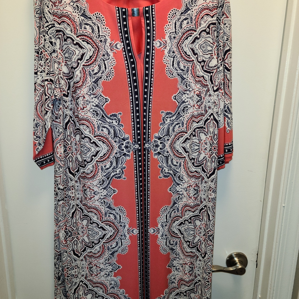 Studio One Coral and Navy Printed Keyhole Dress